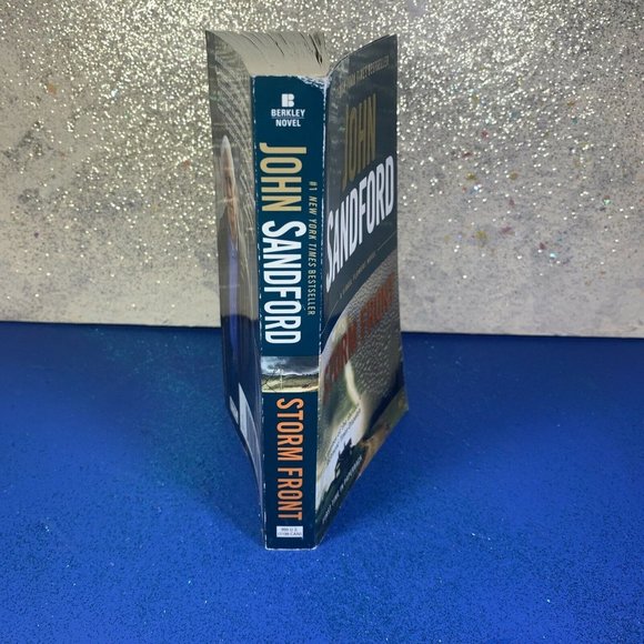 Storm Front ~ A Virgil Flowers Novel ~ by John Sandford ~ Paperback - Picture 3 of 9